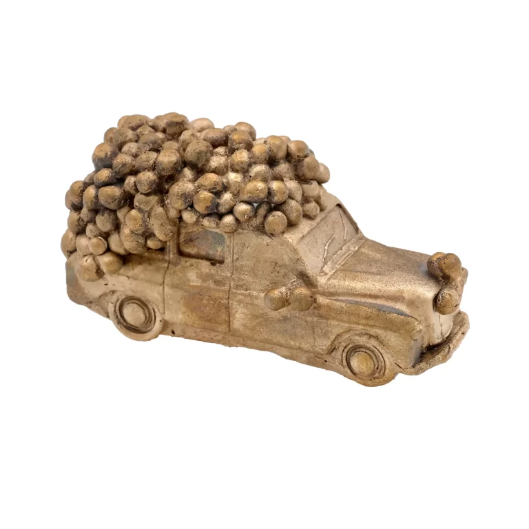 Sculpture entitled "A Day Out"